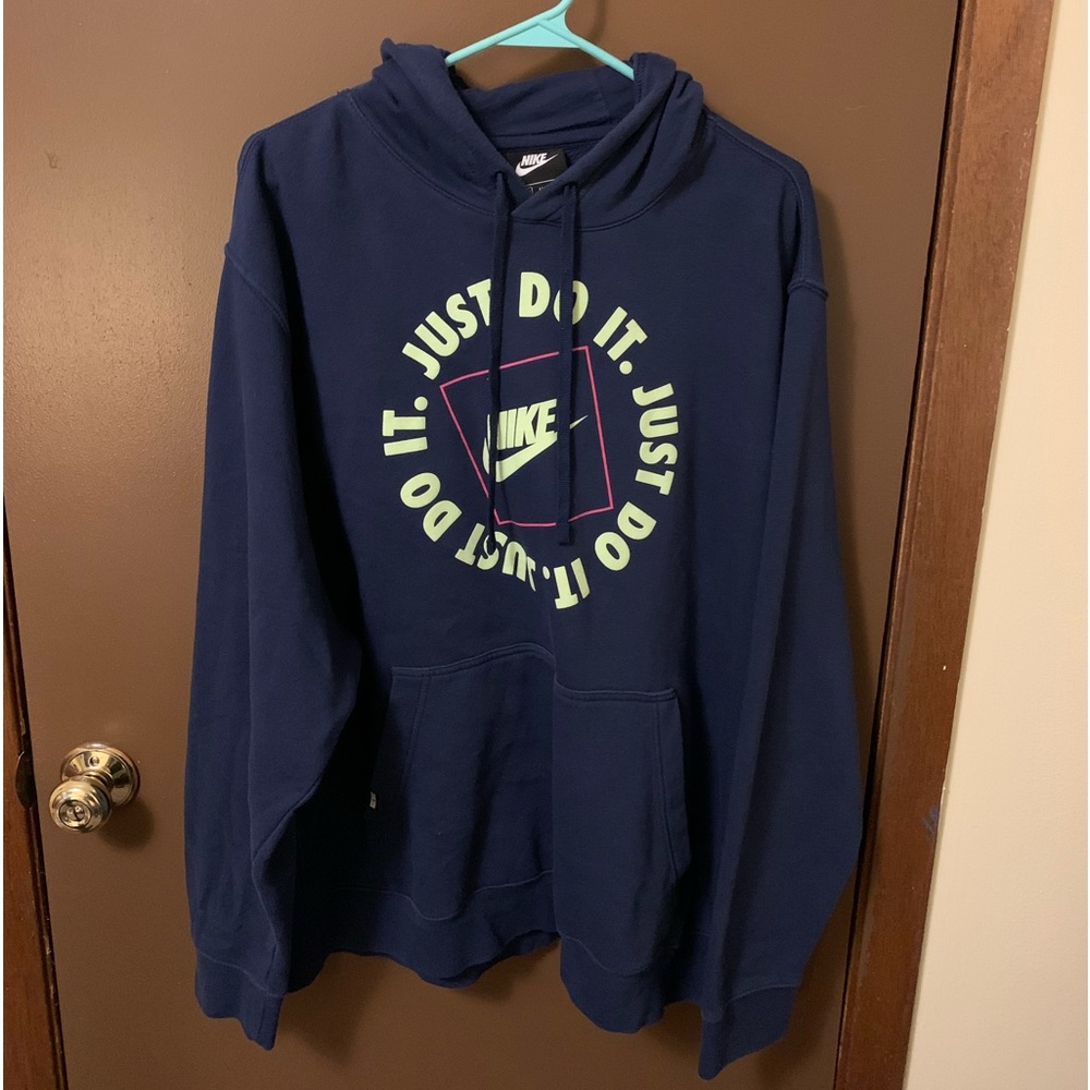 Men’s hoodie